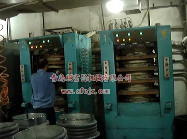 順富昌內胎硫化機www.xycoop.com.cn